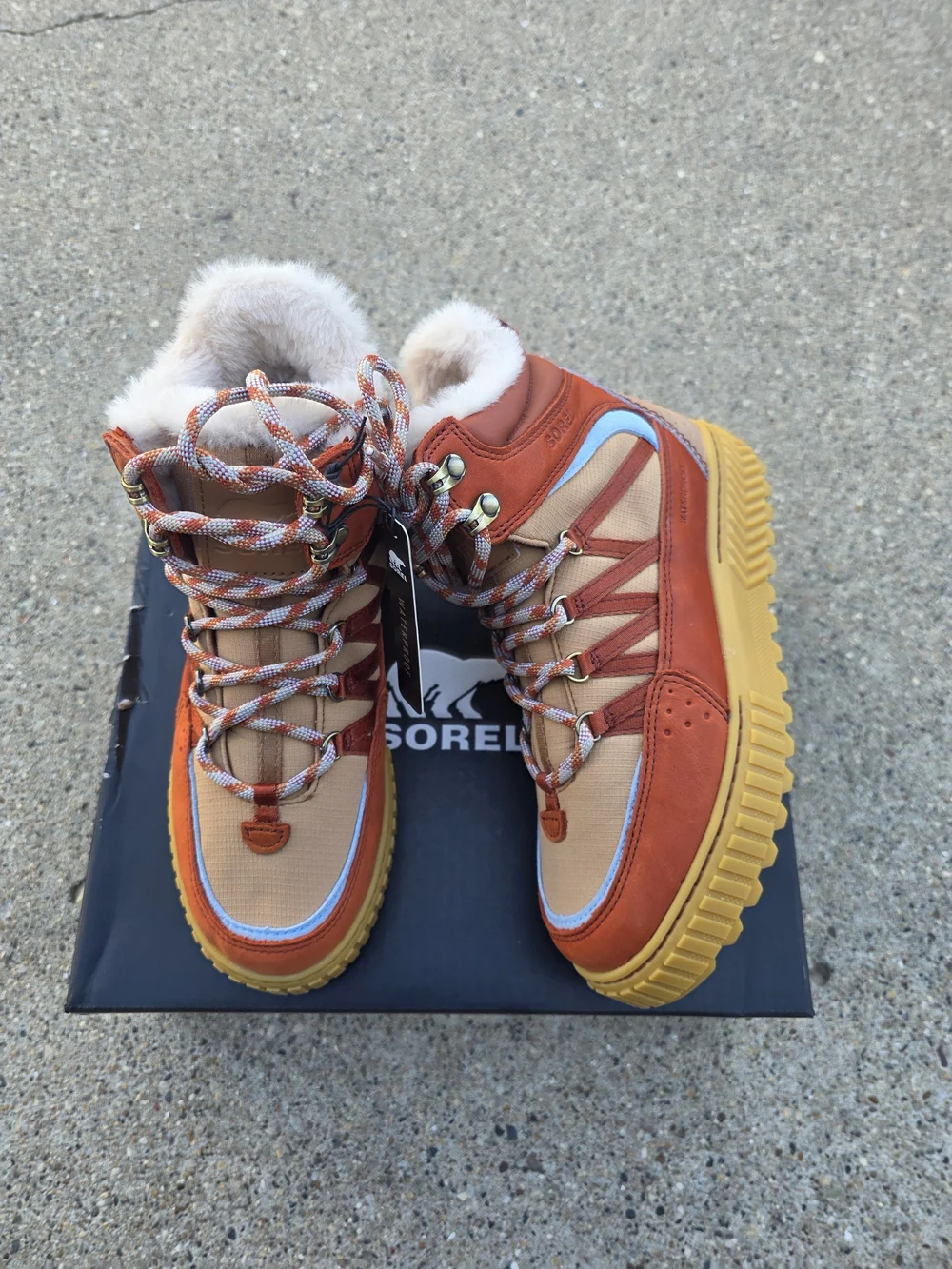 Sorel ONA AVE TREK Orange Tan Faux-Fur Lined WP Boots 7